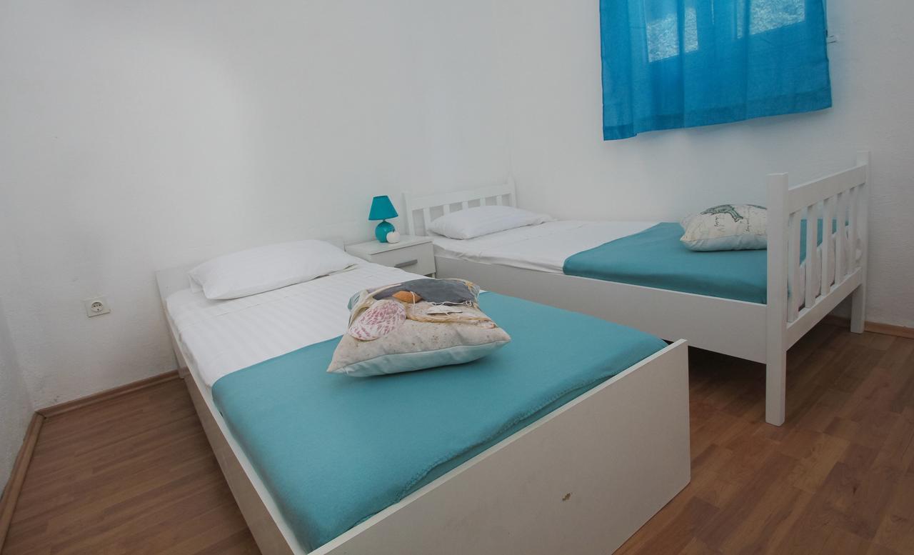 Apartment Afrodita Kastela Luaran gambar